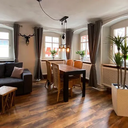 Schlossberg, Hirsch *