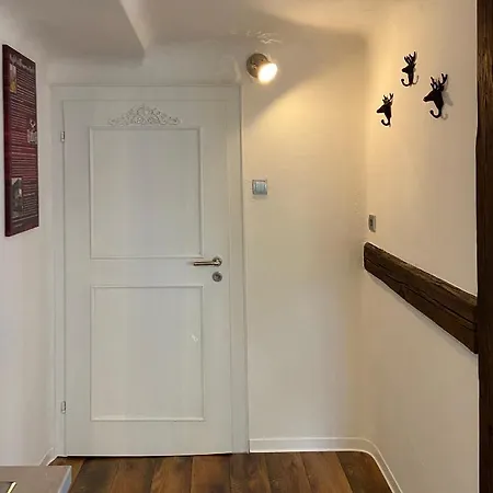 Schlossberg, Hirsch * Hirschhorn